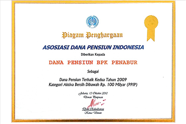 Piagam Penghargaan Dana Pensiun Terbaik 2009